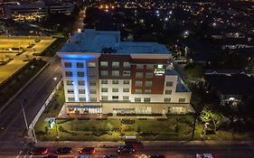 Holiday Inn Express & Suites - Houston Westchase - Westheimer By Ihg